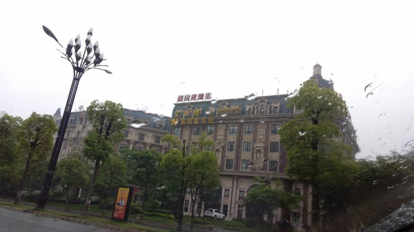 为什么中国的山寨运动品牌始终能够野蛮生长？